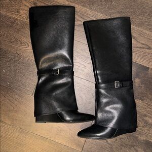 Target “shark” black slouchy boots